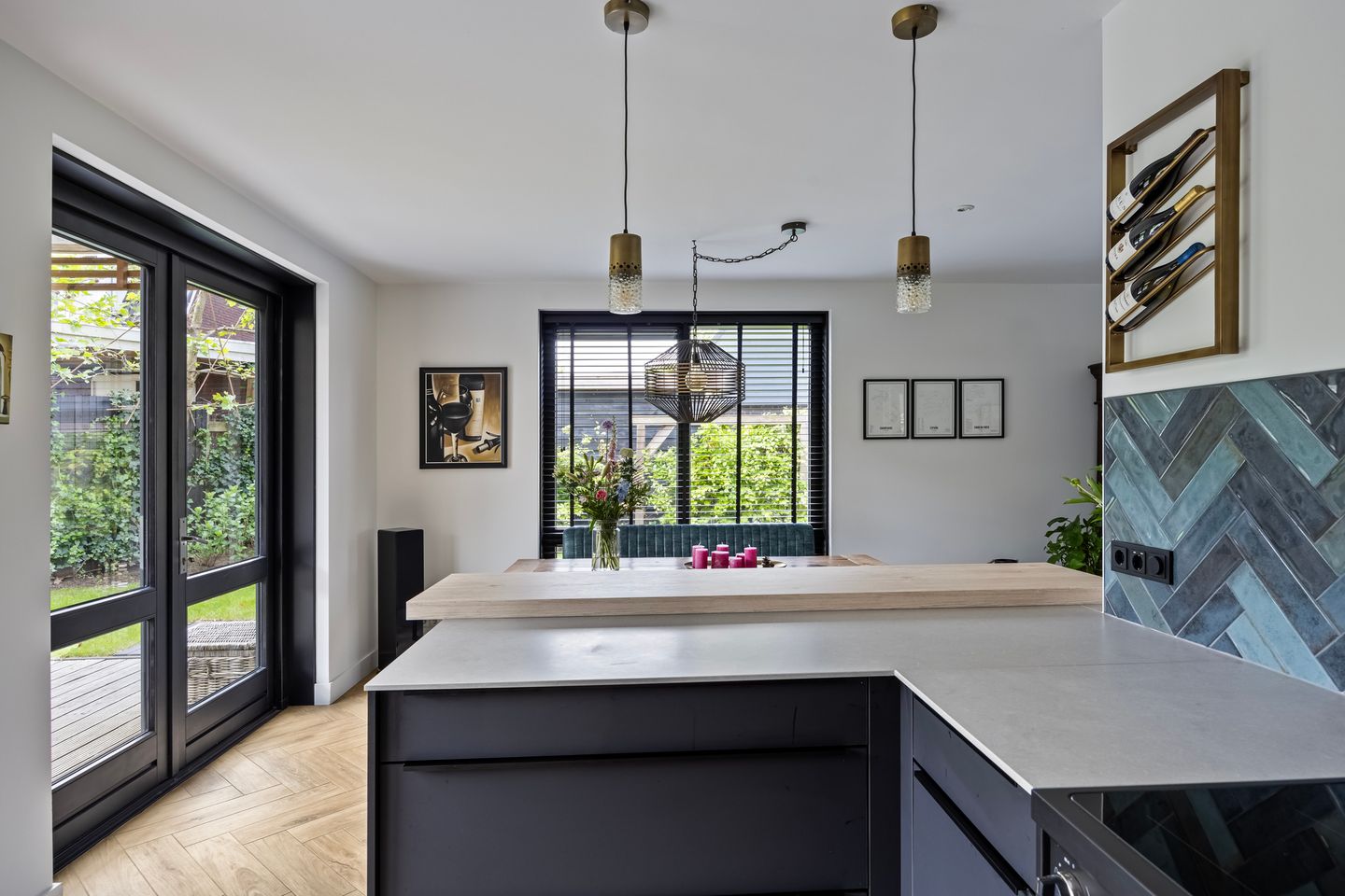 Foto 20 van Dennenweg 12