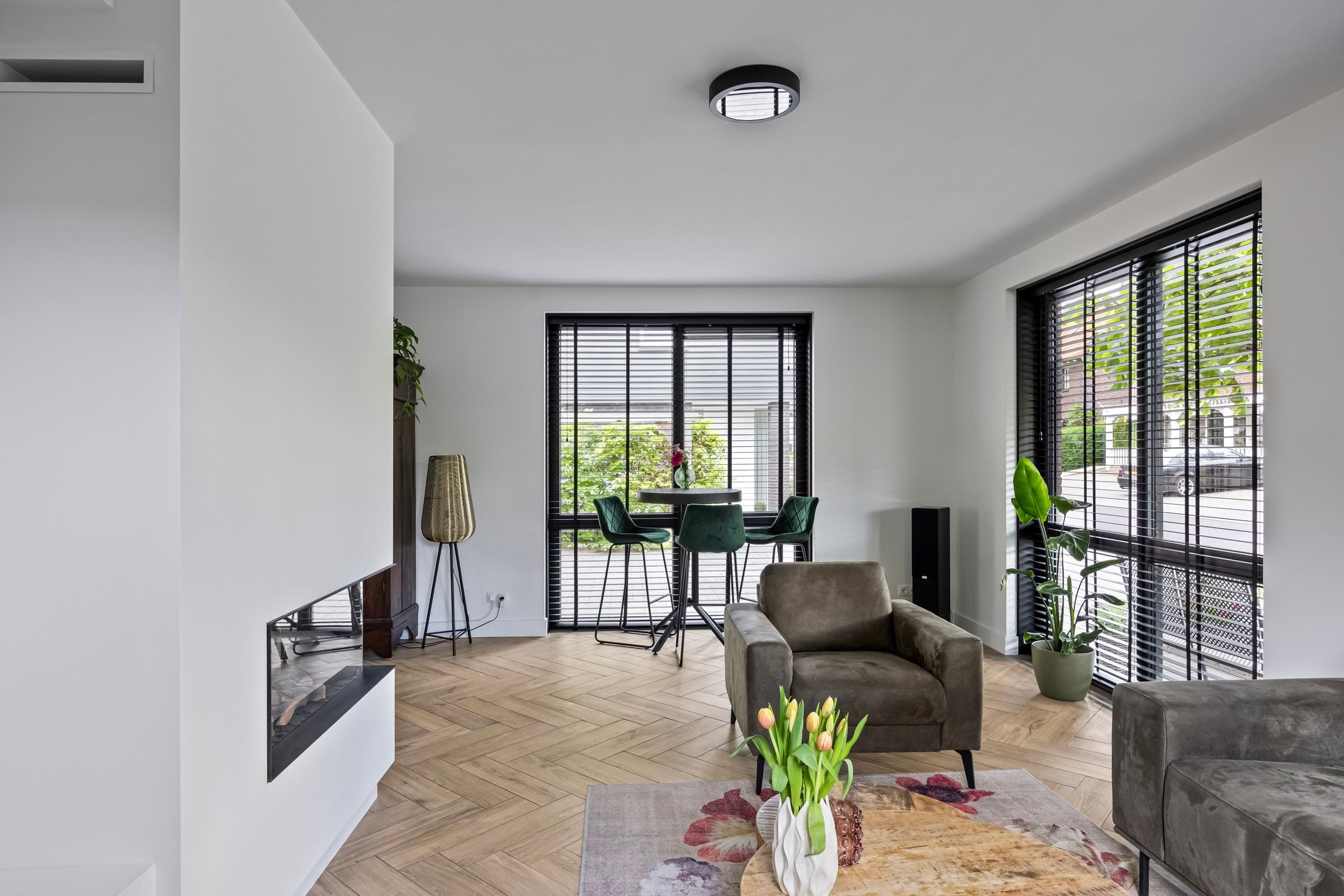 Foto 12 van Dennenweg 12