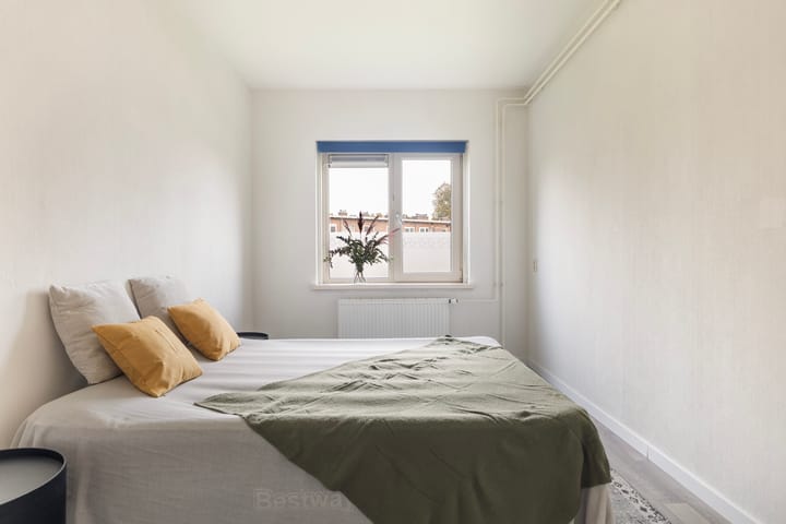 Foto 24 van Honingboomstraat 9-B