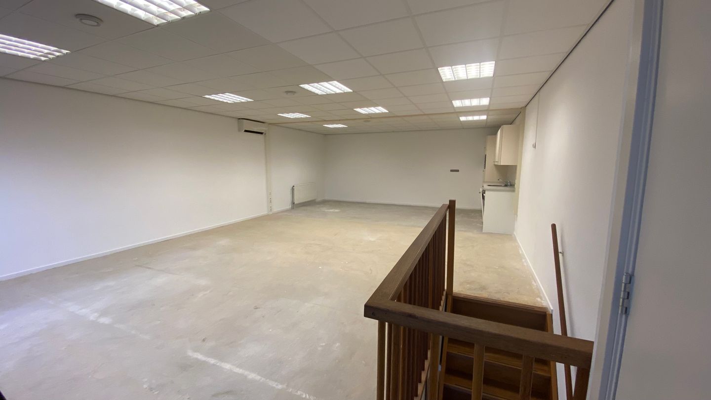 Bekijk foto 4 van Westhavenweg 105-B