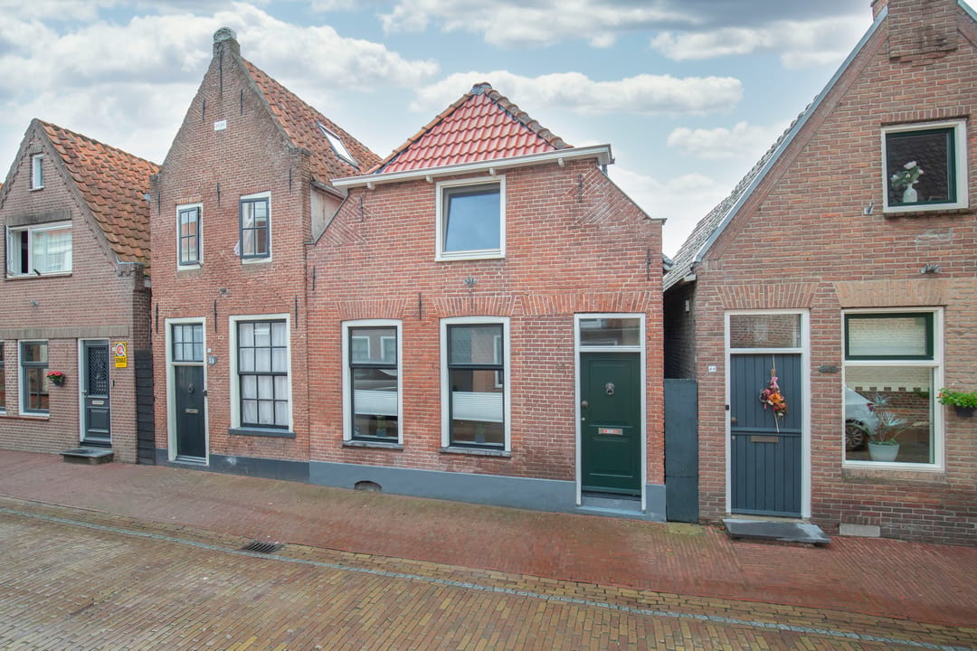 Photo 8 of Kerkstraat 48
