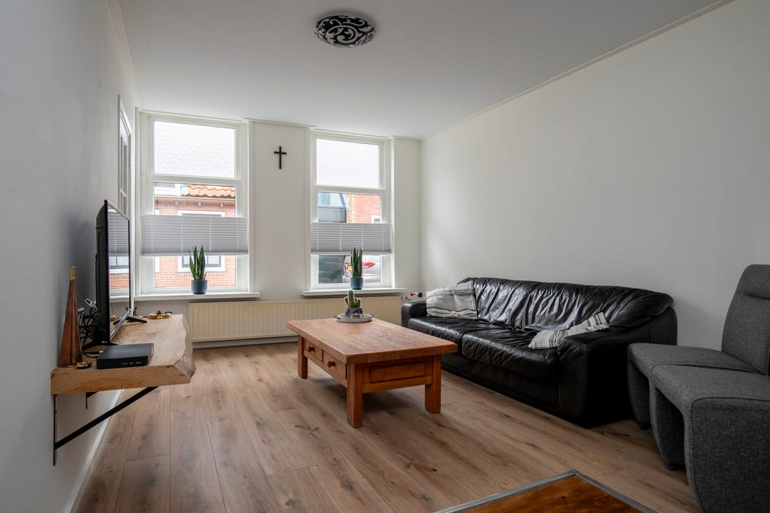 Photo 16 of Kerkstraat 48