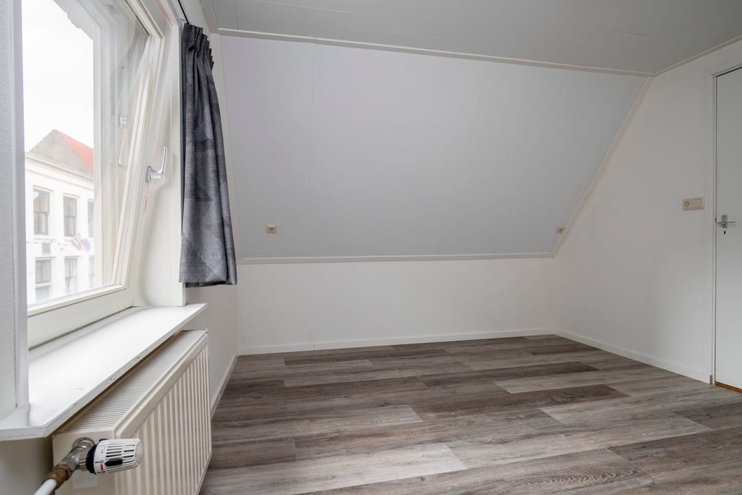 Photo 32 of Kerkstraat 48