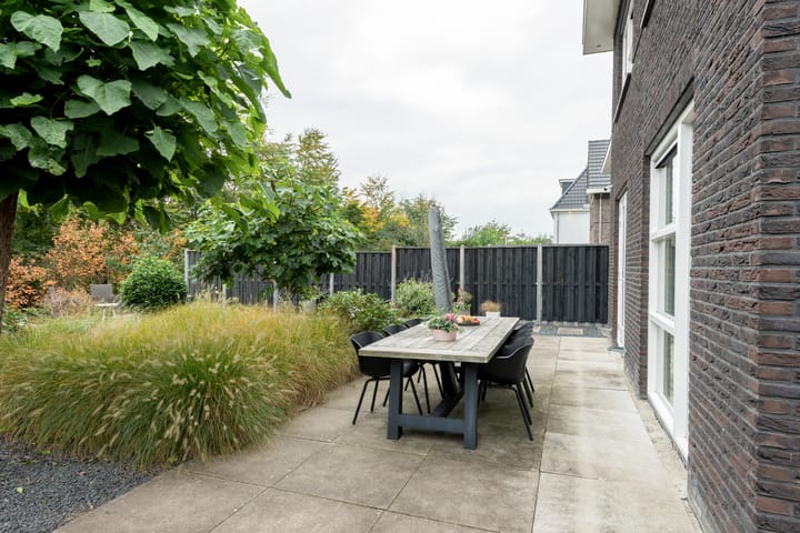 Photo 29 of Slipsteek 9