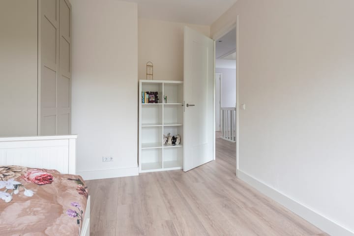 Photo 39 of Slipsteek 9