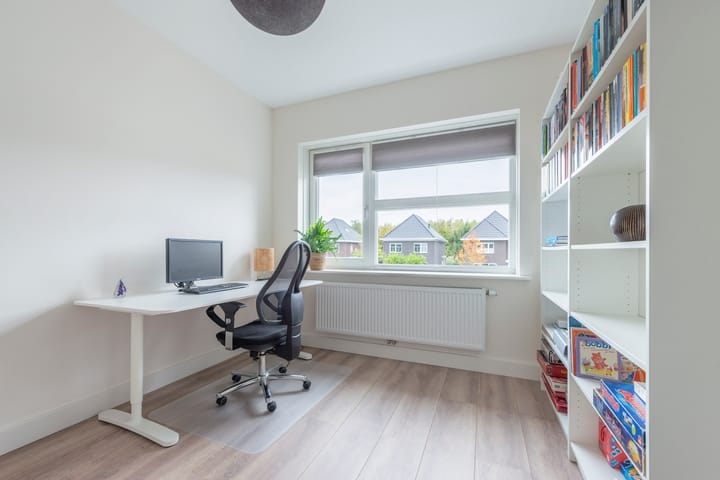 Photo 40 of Slipsteek 9