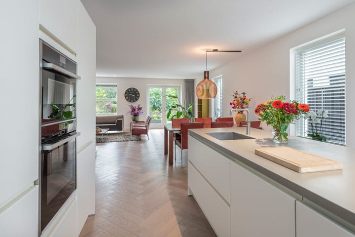 Photo 2 of Slipsteek 9