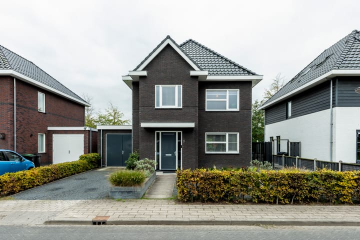 Photo 4 of Slipsteek 9