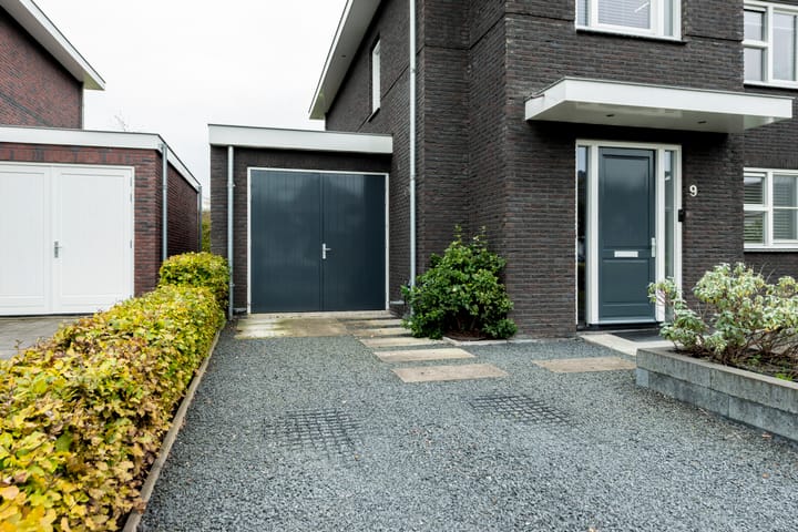 Photo 5 of Slipsteek 9