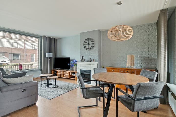 Foto 2 van Madeliefstraat 7