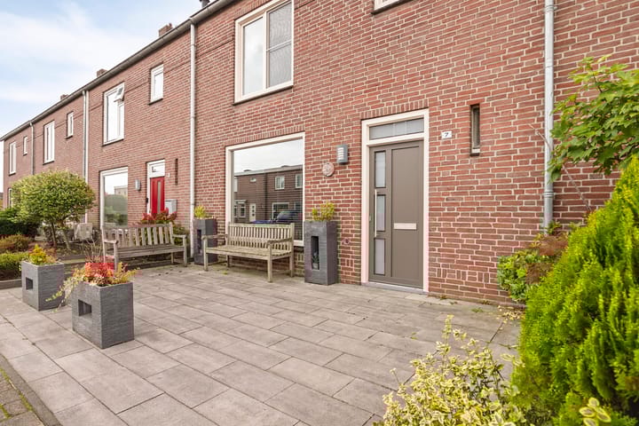 Foto 8 van Madeliefstraat 7