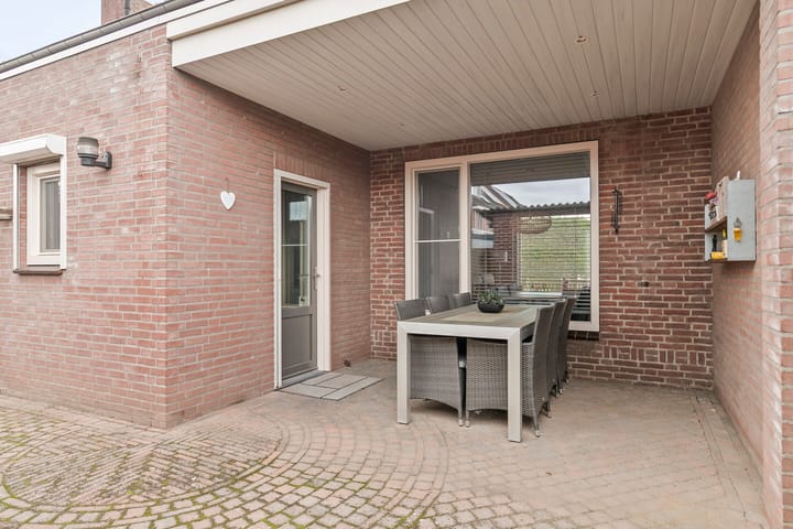 Foto 36 van Madeliefstraat 7