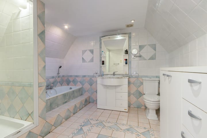 Photo 23 of Pieter van Aschstraat 36-B