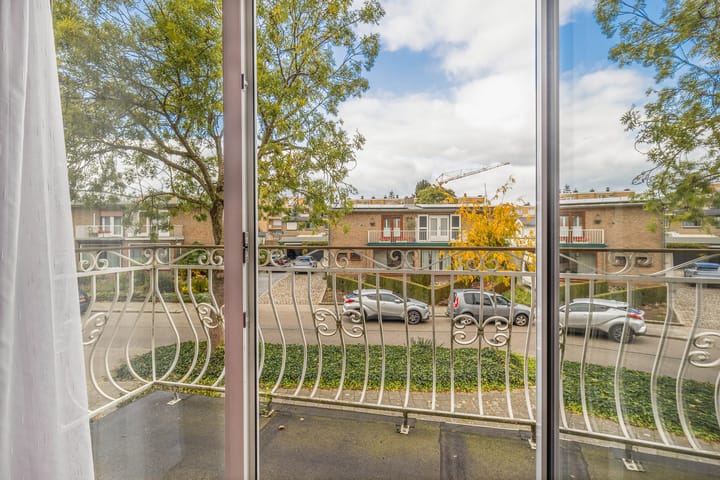 Foto 26 van Bernhardstraat 10