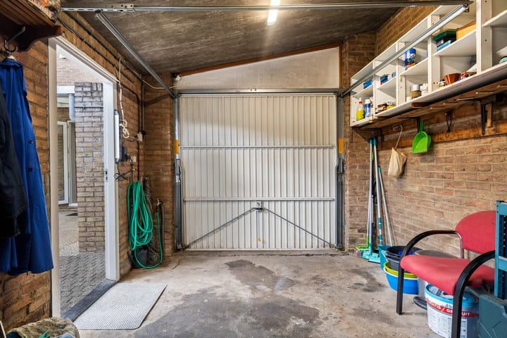 Foto 35 van Bernhardstraat 10