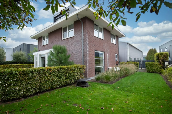 Foto 41 van Productieweg 6