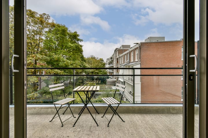 Photo 2 of Burmandwarsstraat 67