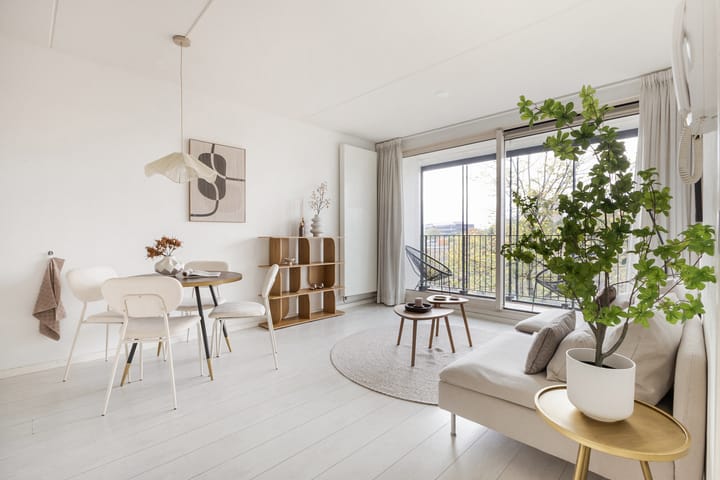 Foto 2 van Besterdplein 27-08