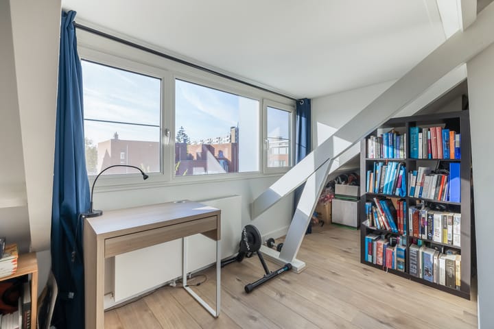 Foto 39 van Detmoldstraat 31