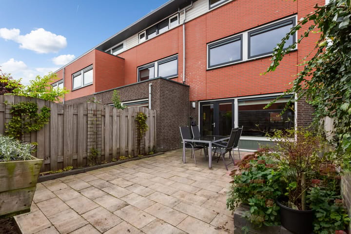 Photo 16 of Bergstraat 12