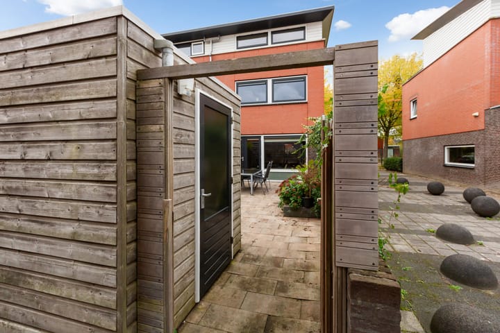 Photo 18 of Bergstraat 12