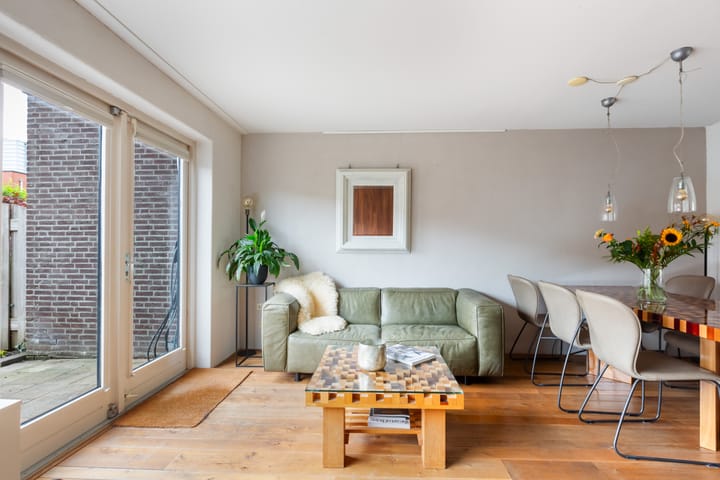 Photo 11 of Bergstraat 12