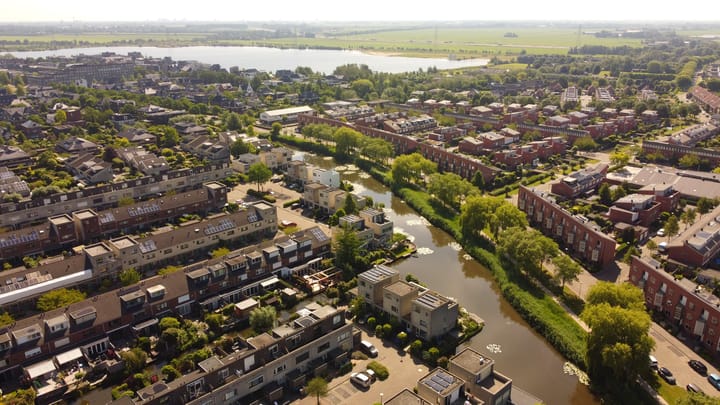 Photo 44 of Bergstraat 12