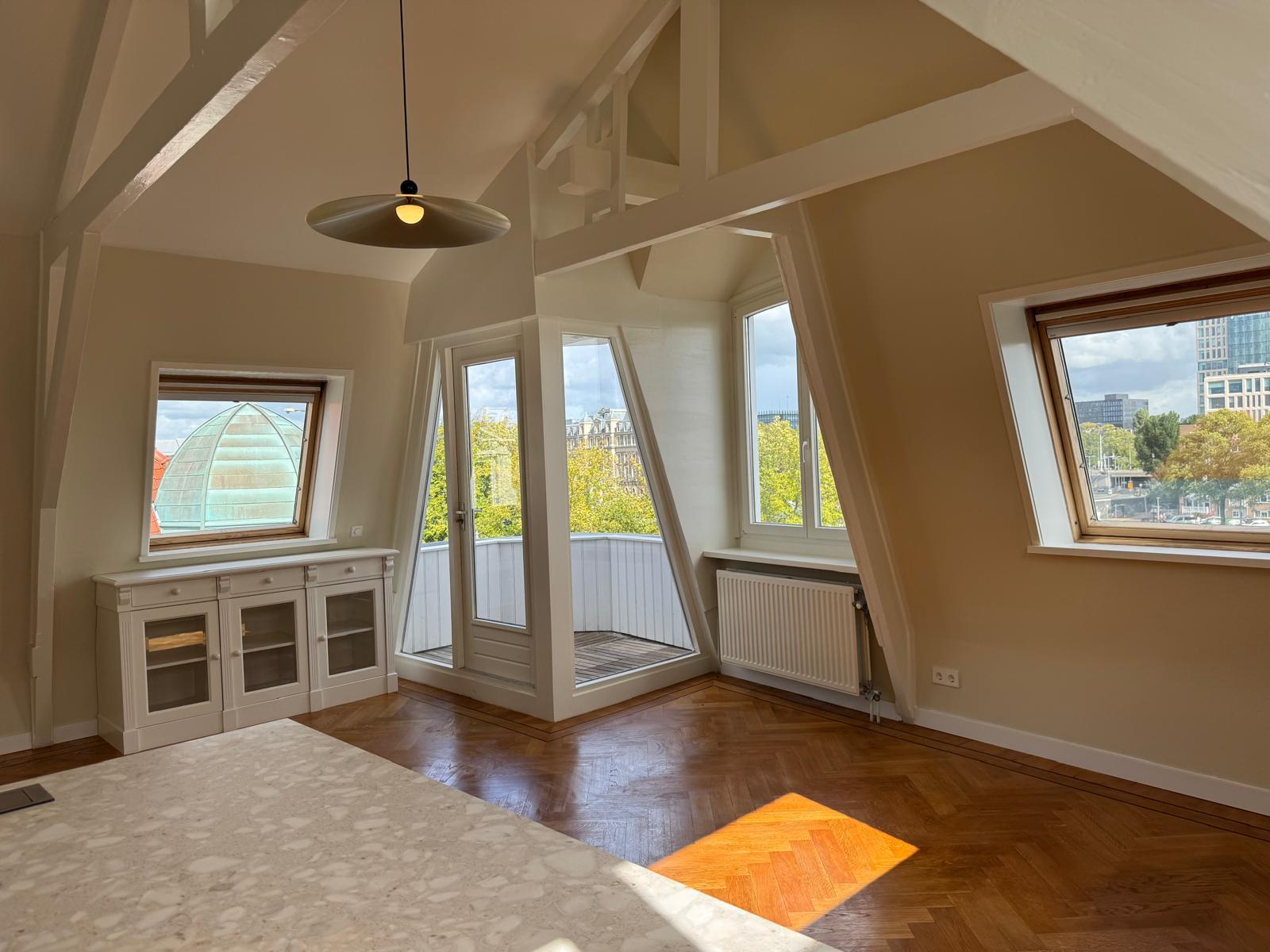 Foto 3 van Amsteldijk 11-E