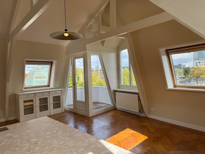 Foto 3 van Amsteldijk 11-E