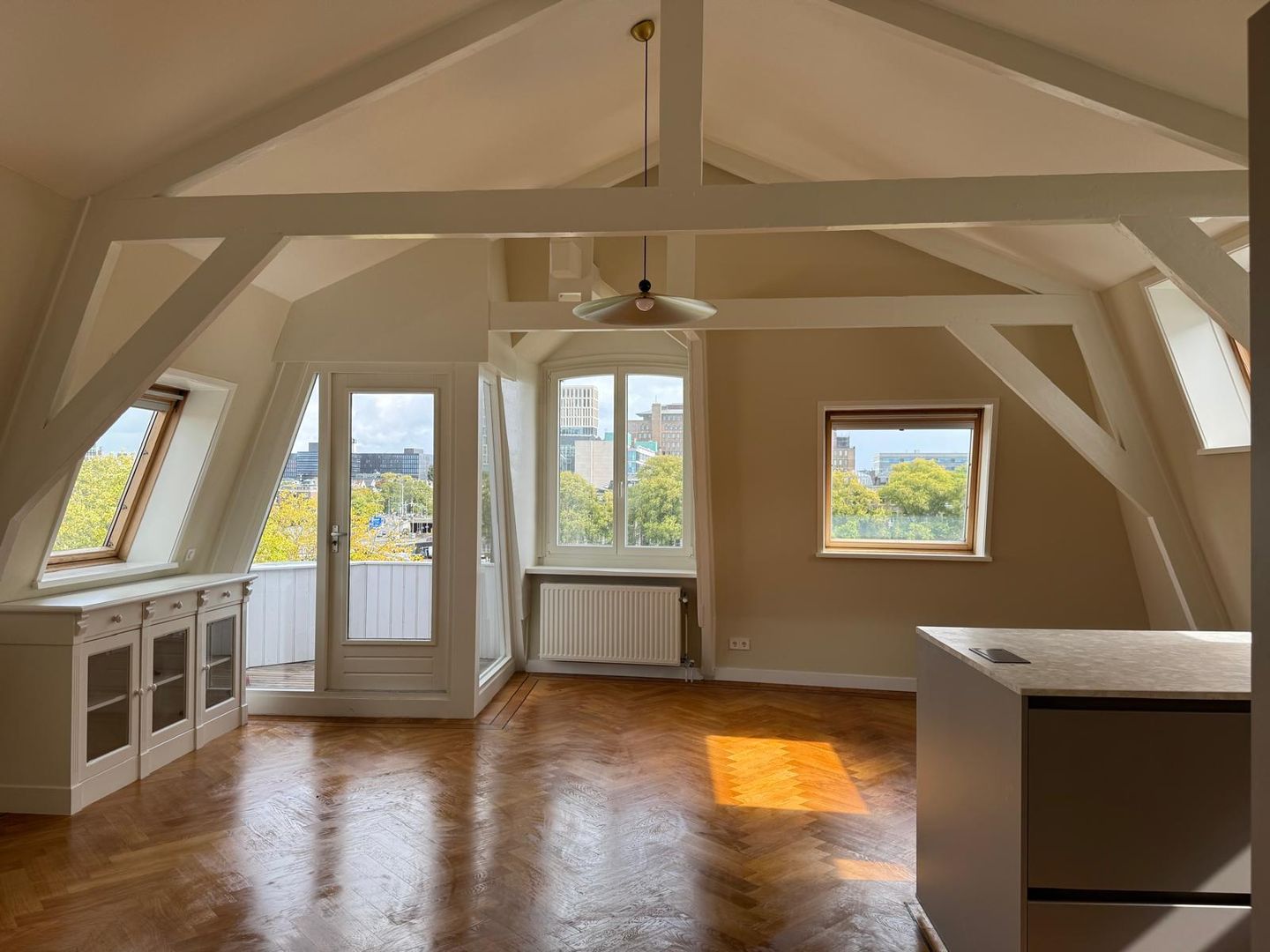 Foto 1 van Amsteldijk 11-E