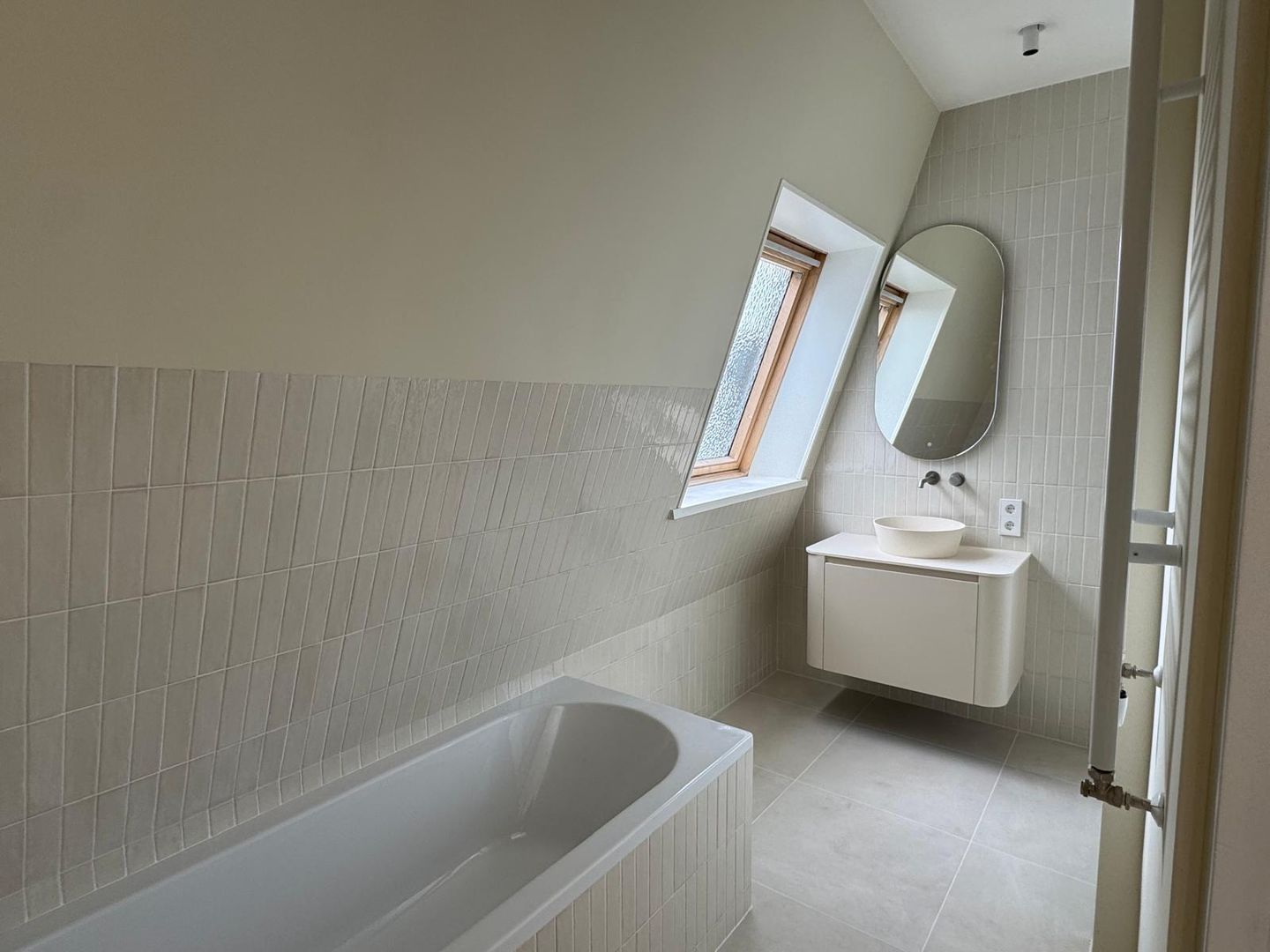 Foto 10 van Amsteldijk 11-E