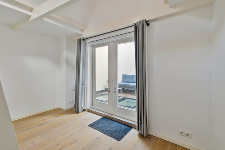 Foto 23 van Dijkstraat 47