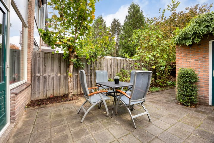 Photo 12 of Stokroosstraat 5