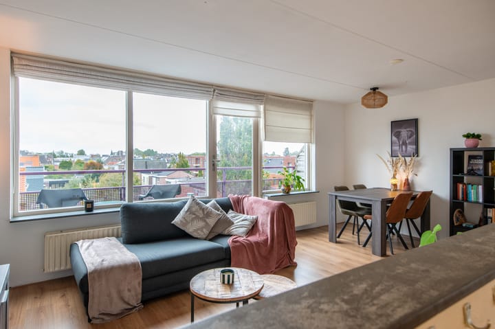 Foto 24 van Van Meerbeekstraat 80