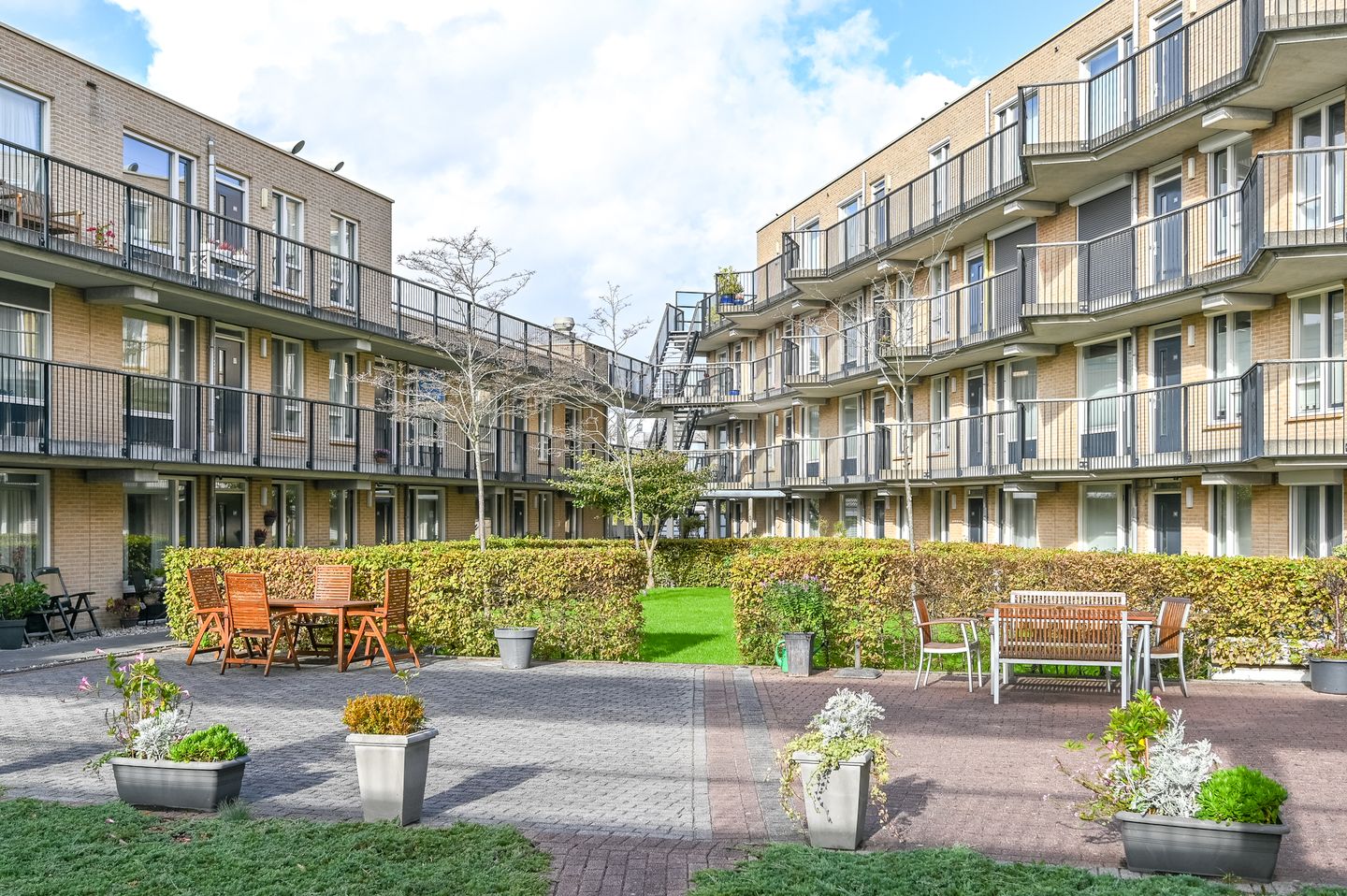 Foto 20 van Dokter De Liefdestraat 95