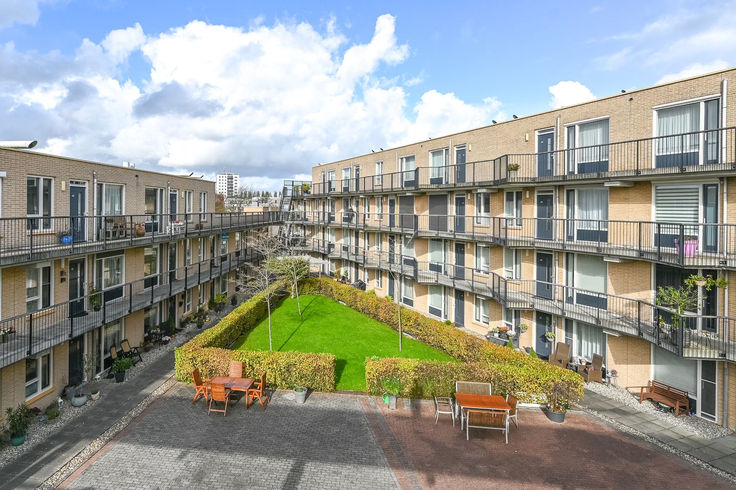 Foto 19 van Dokter De Liefdestraat 95