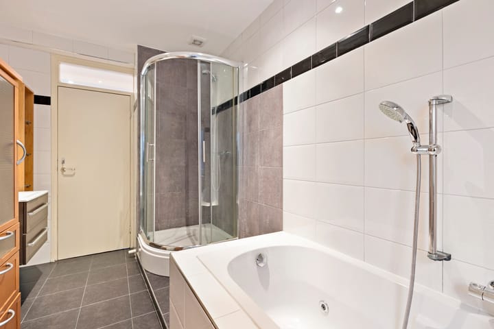 Foto 8 van Erasmuslaan 20