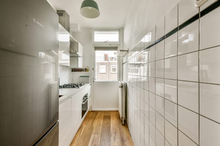 Foto 12 van Haarlemmermeerstraat 158-3