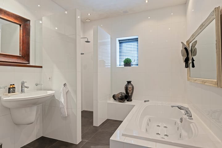 Foto 29 van Gouweveerseweg 1