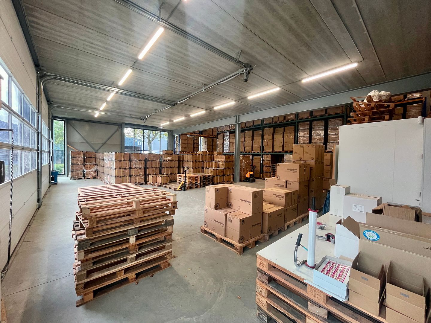 View photo 4 of Nijverheidsstraat 25