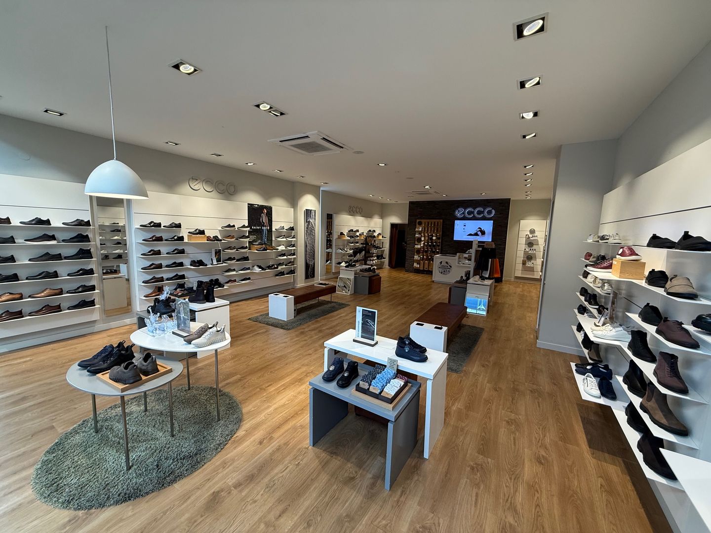 Bekijk foto 2 van Pynepoort 1