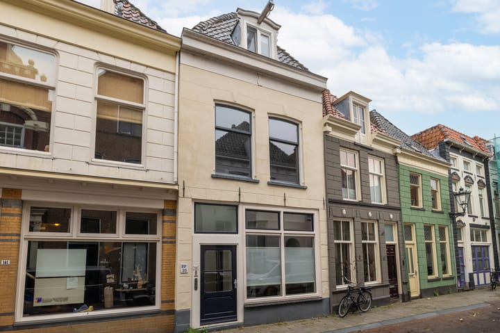 Photo 3 of Boven Nieuwstraat 99-01