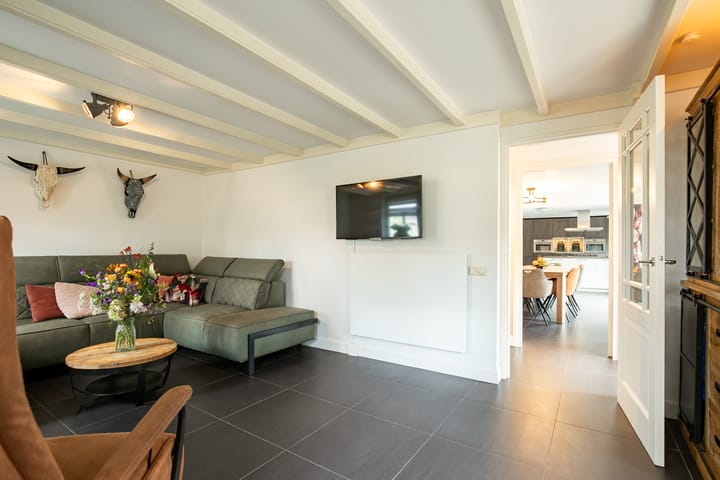 Photo 6 of Heerbaan 64