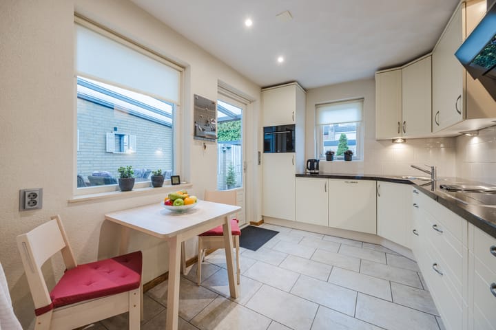 Photo 19 of van Riebeeckstraat 29