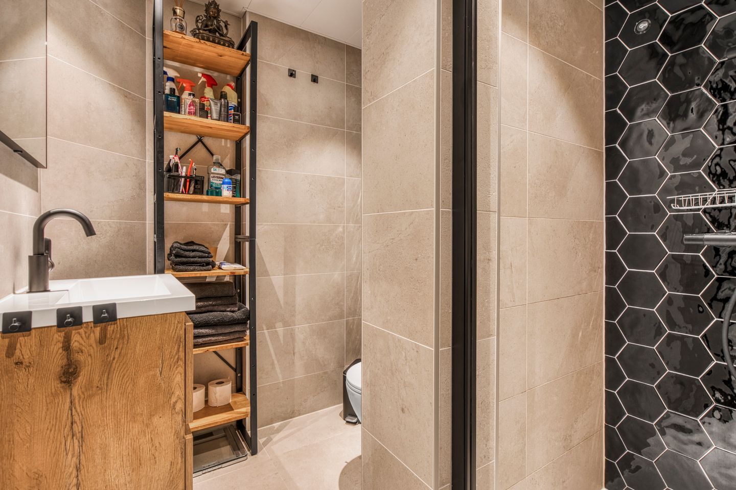 Foto 19 van Johan de Meesterstraat 27-A