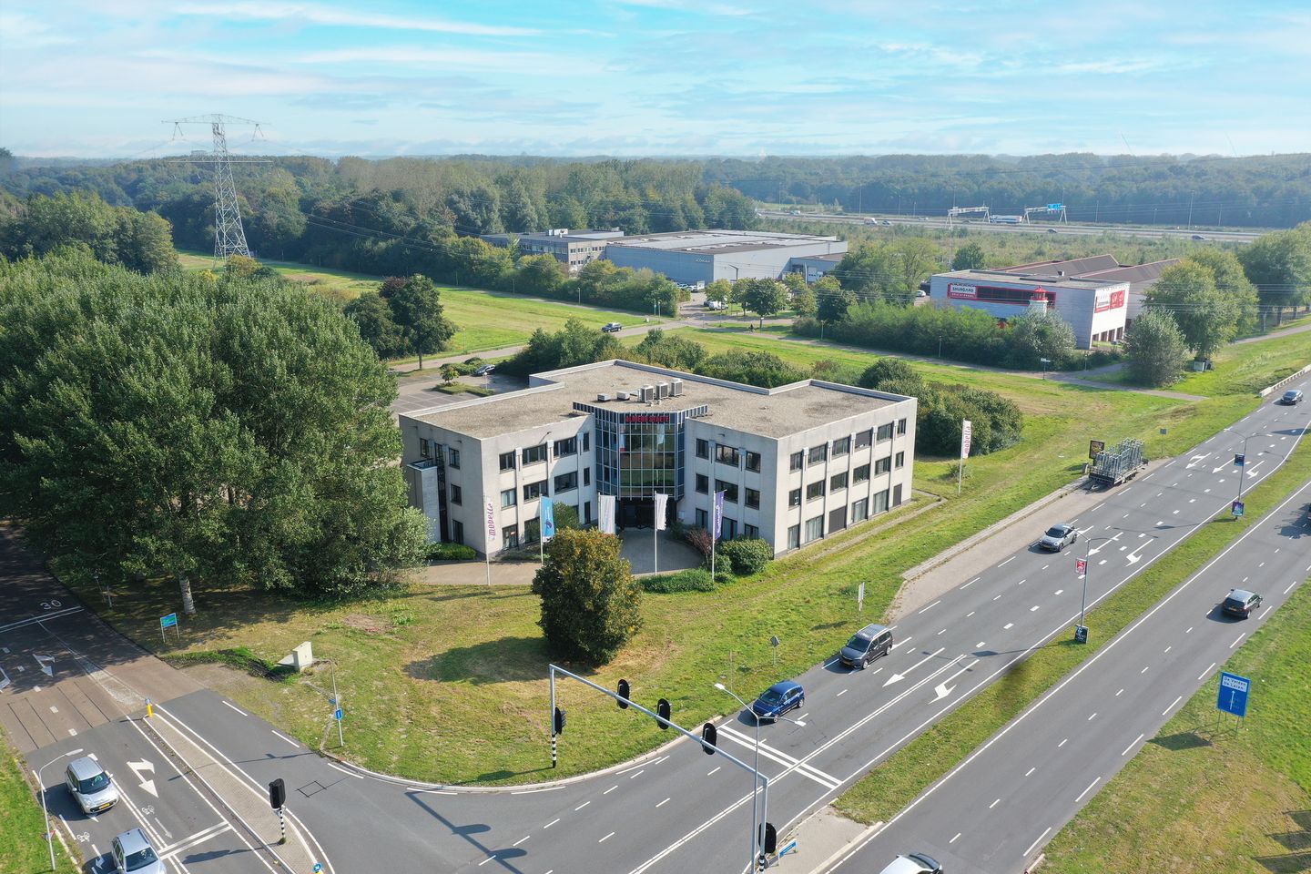 View photo 1 of Radioweg 2-6