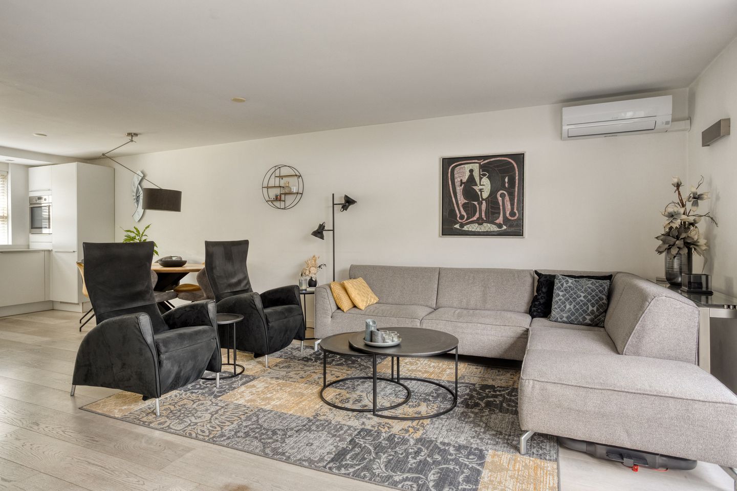 Foto 5 van Dotterbloem 16