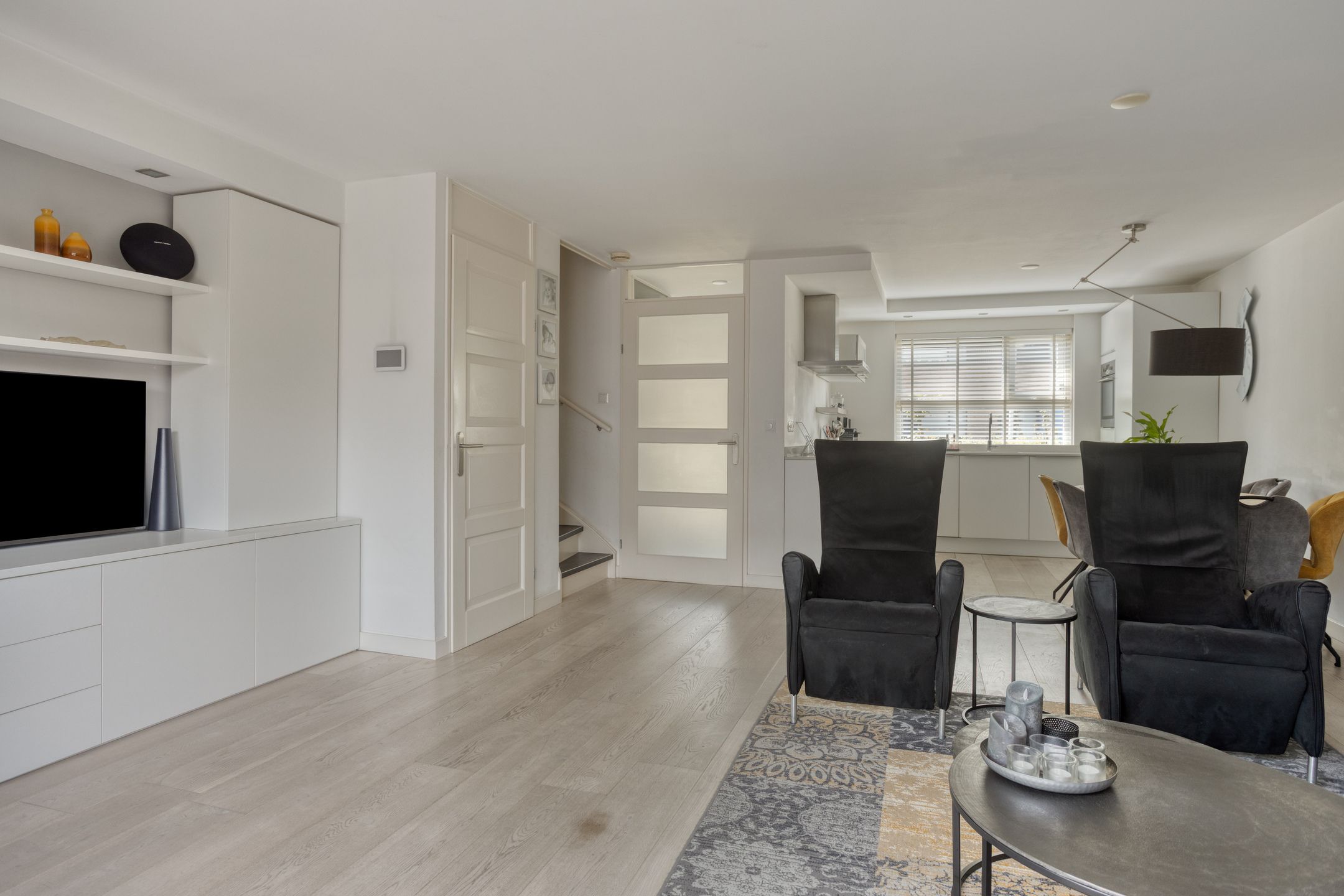 Foto 6 van Dotterbloem 16