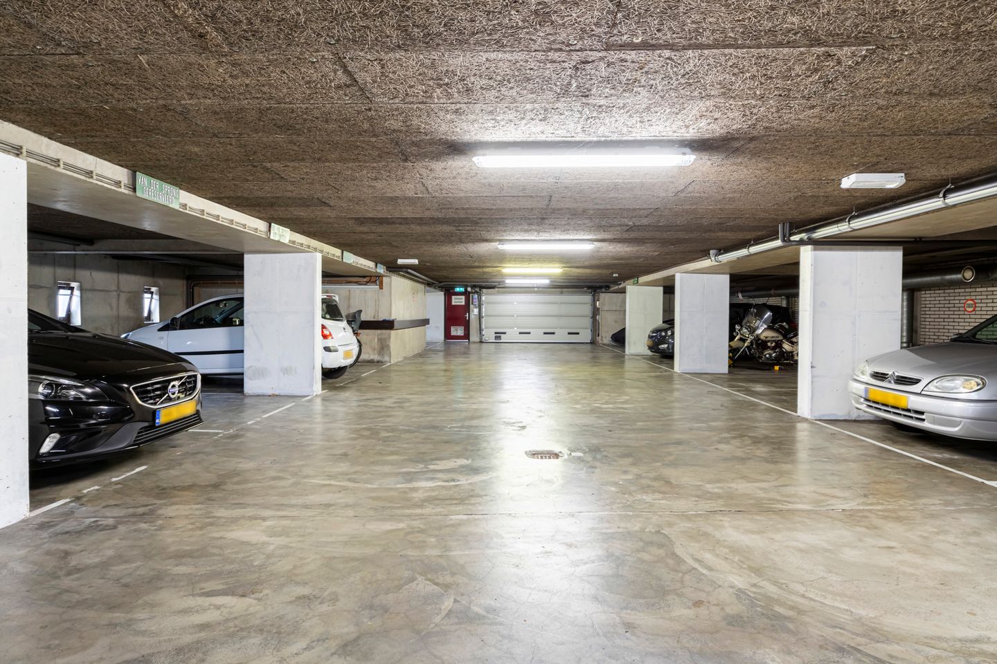 Bekijk foto 3 van Regentesseplantsoen 47