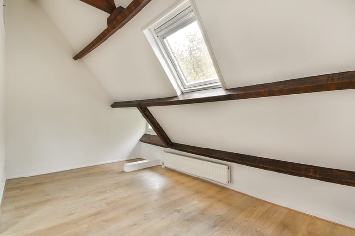 Foto 12 van Hondiusstraat 2-D